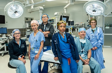 CRNA team in the operating room